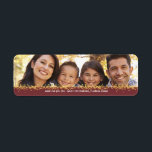 Étiquette Christmas Cheer Gold Family Photo Retourner l'adre<br><div class="desc">Créez vos propres étiquettes d'adresse de retour de Noël pour vous joindre des enveloppes de cartes de voeux de Noël. Étiquette de l'adresse de retour photo où vous ajoutez votre portrait de famille préféré. Le design festif est orné d'un revêtement doré brillant.</div>