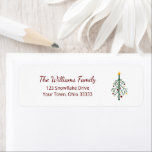 Étiquette Christmas Festive Arbre À feuillage persistant Adr<br><div class="desc">Étiquette d'adresse de retour de Noël,  avec un design de typographie à feuillage persistant et élégant. Placé sur un arrière - plan blanc,  le lettrage rouge peut être customisé avec votre propre texte. Idéal pour votre réunion de vacances !</div>