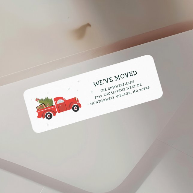 Étiquette Christmas Truck Moving Faire-part Adresse de retou (Whimsical Christmas Red Truck Moving Announcement Return Address Label)