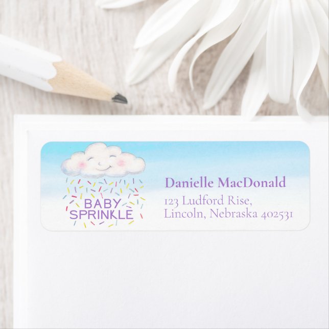 Étiquette Cloud candy baby sprinkle blue purple watercolor (En situation)