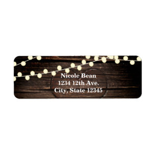 Étiquette Coeur sculpté en bois et lumières à cordes rustiqu