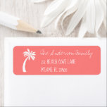 Étiquette Corail   Palm Tree Icon écriture manuscrite Typogr<br><div class="desc">Ce mignon étiquette d'envoi correspond à notre Sand est la série de cartes de vacances New Snow. Il comporte une icône blanche dessinée à la main et une typographie d'écriture associée à une police de style craie. Si ce n'est pour les vacances, c'est aussi une excellente année pour tous ceux...</div>