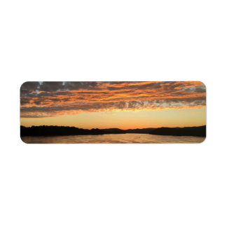 Étiquette Coucher de soleil sur la rivière