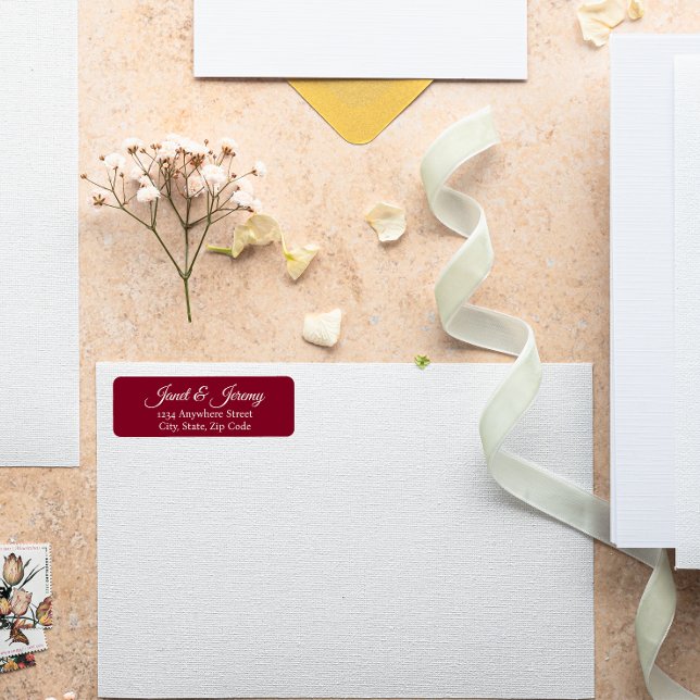 Étiquette Cranberry Red Stylisé Nom Mariage Adresse de retou (In Situ Wedding)