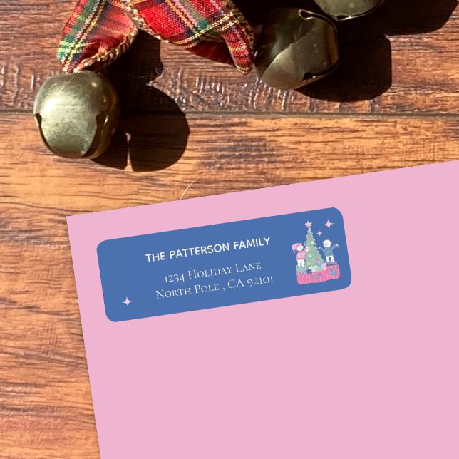 Étiquette Cubes d'ours polaires décorant Arbre bleu (Return address label shown on a pink envelope . )