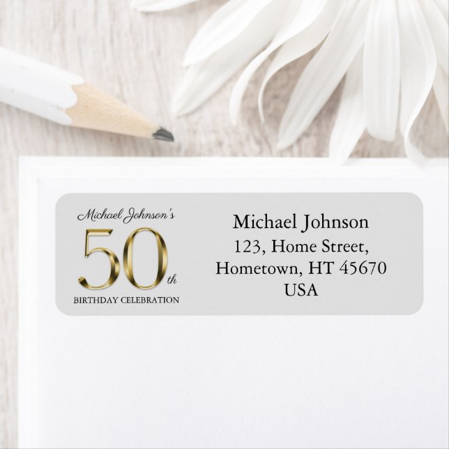 Étiquette Custom 50th Birthday Gold Text Grey Adresse de ret (En situation)