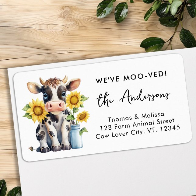 Étiquette Cute Cow Sunflowers Nous avons Moo-ved Adresse de  (Créateur téléchargé)