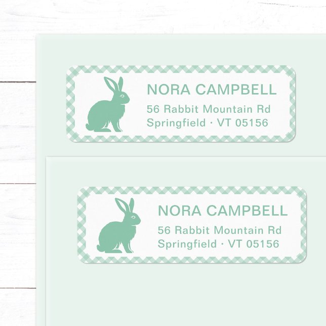 Étiquette Cute Mint Green Rabbit En vichy Adresse de retour (Modern, cute mint green bunny return address label with classic gingham checks background.)