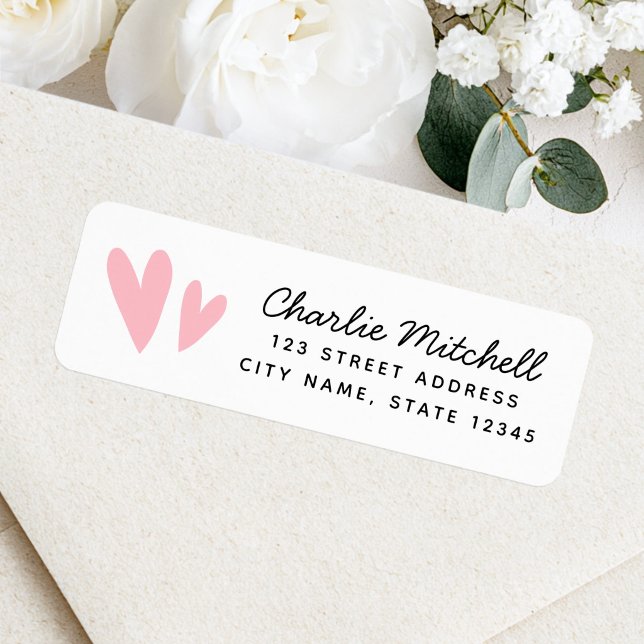 Étiquette Cute pink hearts handwritten script return address (Cute pink hearts handwritten script return address label)