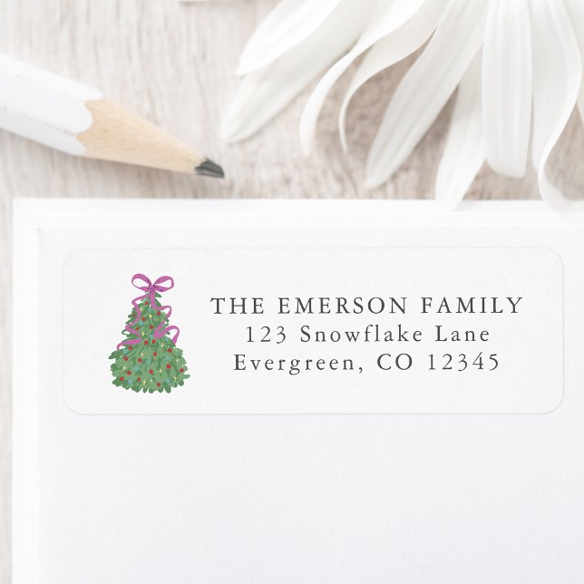 Étiquette d'adresse de retour d'arbre de Noël avec (Holiday Cute Bow EvergreenChristmas Tree Return Address Label by Painted Paperie
)
