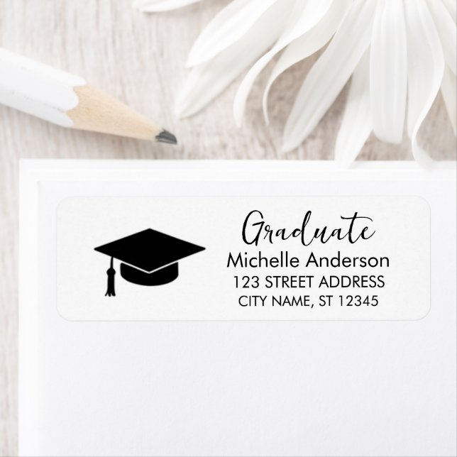Étiquette d'adresse de retour de diplôme noir et b (En situation)