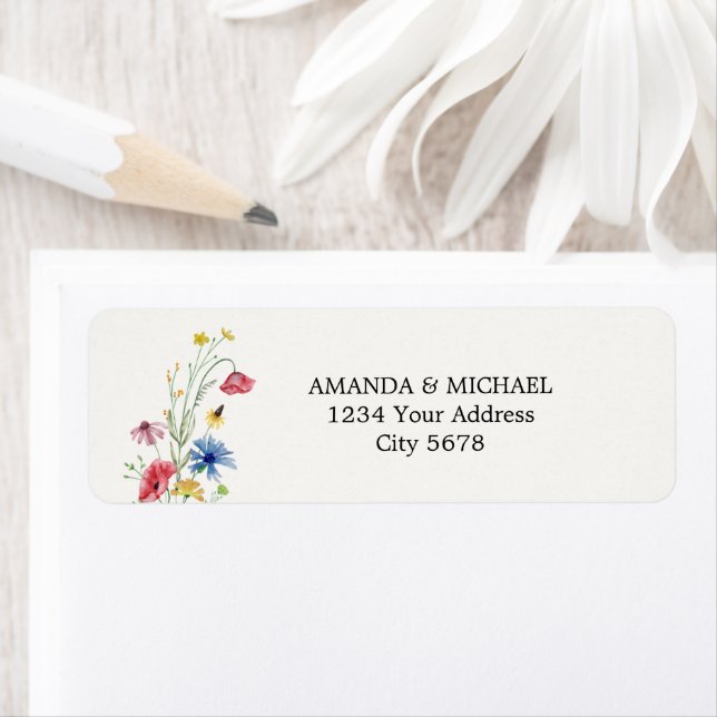 Étiquette d'adresse de retour de mariage aux fleur (En situation)