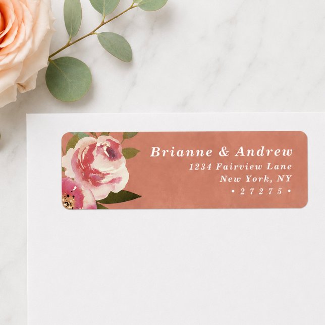 Étiquette d'adresse de retour de mariage chic rust (Rustic peach and pink floral return address labels)