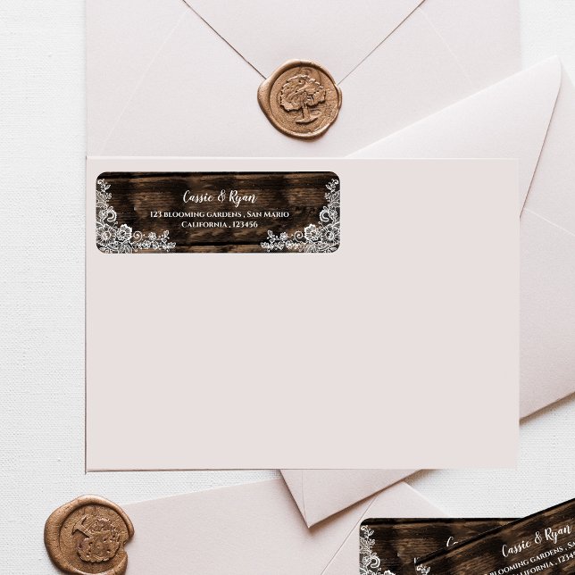 Étiquette d'adresse de retour de mariage en bois r (Rustic Wood and Lace Wedding Return Address Label)