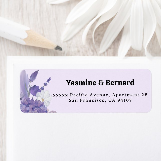 Étiquette d'adresse de retour de mariage floral vi (En situation)