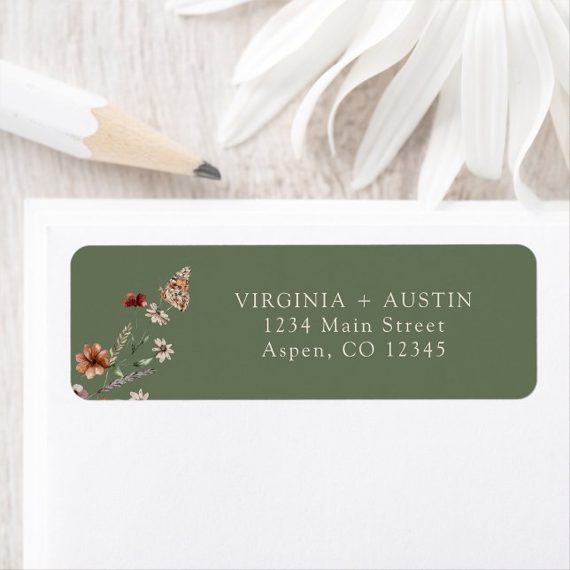 Étiquette d'adresse de retour de mariage verte (Boho Sage Green Wedding Return Address Label with Butterfly by Painted Paperie
)