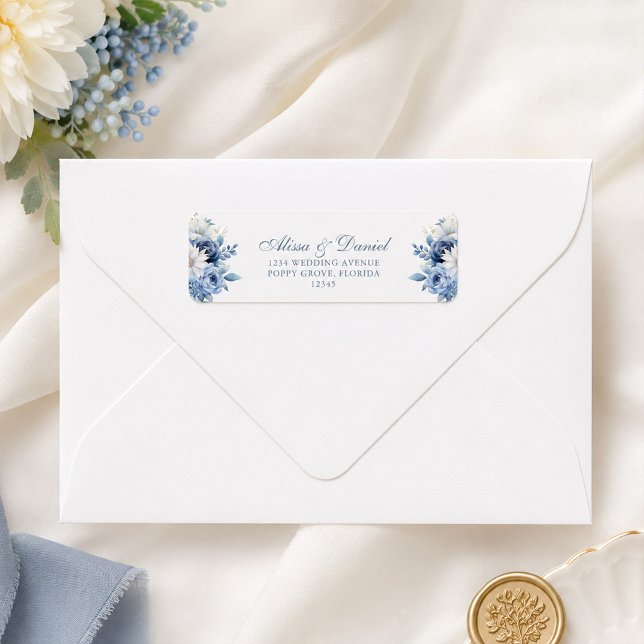 Étiquette d'adresse de retour Fleur sauvage Bleu p (Dusty Blue Wildflower Return Address Label)