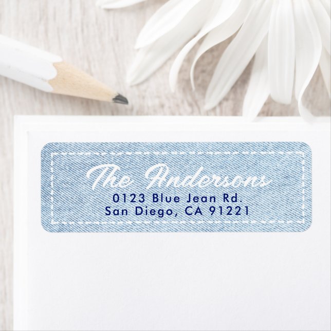 Étiquette d'adresse de retour minimale en bleu jea (En situation)