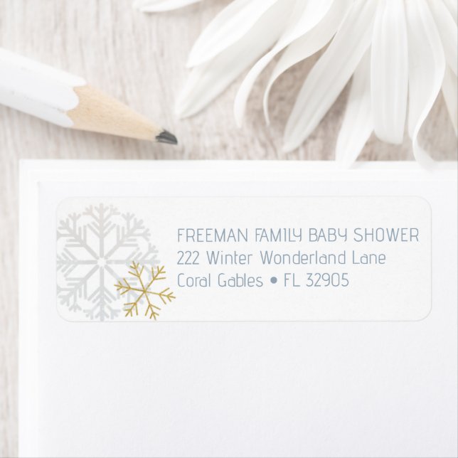 Étiquette de adresse Baby shower Blue Snowflake (En situation)