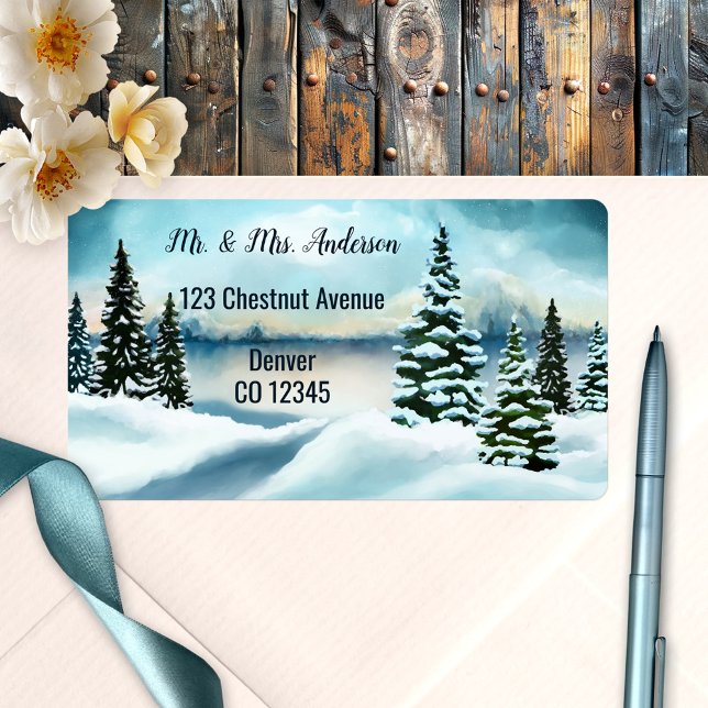 Étiquette de adresse de mariage d'hiver aquarelle (Address label featuring a watercolor painting of a winter wonderland scene)