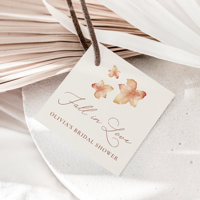 Étiquette de Baby Shower Minimal "Tombez amoureux" (Créateur téléchargé)