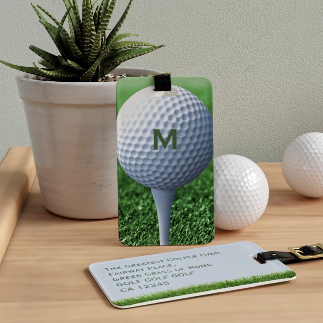 Étiquette de bagage pour sacs de golf à monogramme (He's the greatest golfer ever! And here's a luggage tag for his golf bag. Add an initial and address)