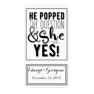 étiquette de bouteille de vin mariage il a posé la