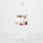 Étiquette de bouteille d'eau florale de printemps<br><div class="desc">Ces étiquettes de bouteille d'eau fleurie de printemps bordeaux sont parfaits pour un mariage moderne. Le design présente des roses et des pivoines idylliques illustrées bordeaux, rousses, roses, roses rouges et des pivoines avec verdure, évoquant la beauté naturelle.Ces beaux étiquettes peuvent compléter votre réception de mariage, dîner de répétition, fête...</div>