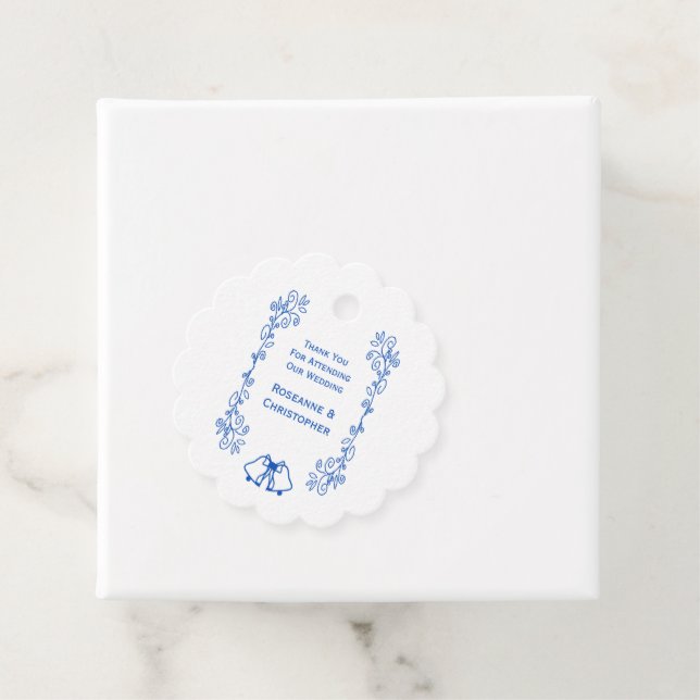 Étiquette de cadeau de faveur de mariage Cloches B (En situation)