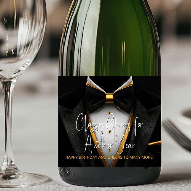 Étiquette de champagne Tuxedo noir et or pour homm (Tuxedo champagne labels for any event. All text can be changed. Upload logo, photo, etc.)