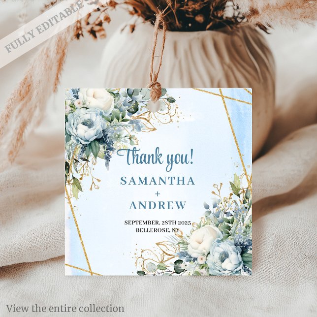 Étiquette de Mariage Botanique Bleu Poussiéreux Bl (Botanical Dusty Blue White Floral Gold Wedding Tag)
