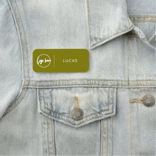 Étiquette de nom d'employé de base avec logo d'ent