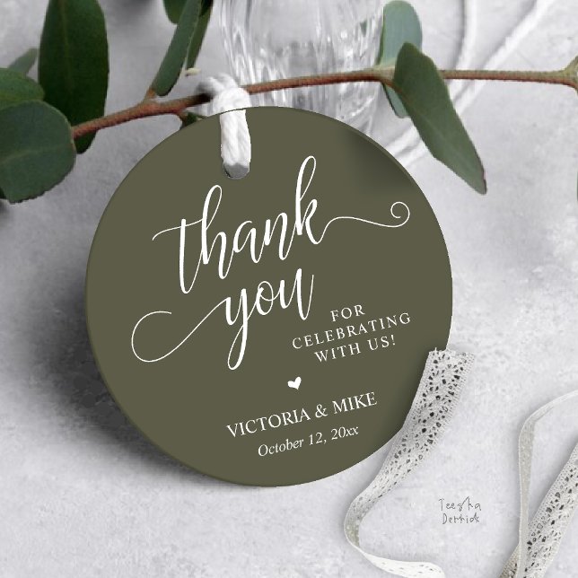 Étiquette de remerciement de mariage Olive Green E (Elegant Script Wedding Favor Gift Thank you Tags in Olive Green)