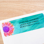 Étiquette de retour du Mariage floral brillant<br><div class="desc">Cette étiquette d'adresse de retour Mariage colorée est décorée d'une aquarelle originale d'une fleur dans les tons rose et violet sur un arrière - plan turquoise. Facilement personnalisable avec vos noms et adresses. Utilisez l'option Personnaliser supplémentaire pour modifier la taille, le style ou la couleur du texte si vous le...</div>