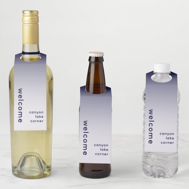 Étiquette de suspension de bouteille Navy Bienvenu (En situation)