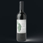 Étiquette de vin Mariage Emerald Green Peacock<br><div class="desc">Personnalisez un étiquette de vin unique pour votre réception de mariage avec un Étiquette de vin Mariage Emerald Green Peacock. Le design Étiquette du vin se caractérise par un élégant paon contre un feuillage délicat et un arrière - plan grunge. Personnalisez avec les noms du marié et de la mariée...</div>