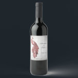 Étiquette de vin Mariage Peacock Rouge<br><div class="desc">Personnalisez un étiquette de vin unique pour votre réception de mariage avec un Étiquette de vin Mariage Red Peacock. Le design Étiquette du vin se caractérise par un élégant paon contre un feuillage délicat et un arrière - plan grunge. Personnalisez avec les noms du marié et de la mariée avec...</div>
