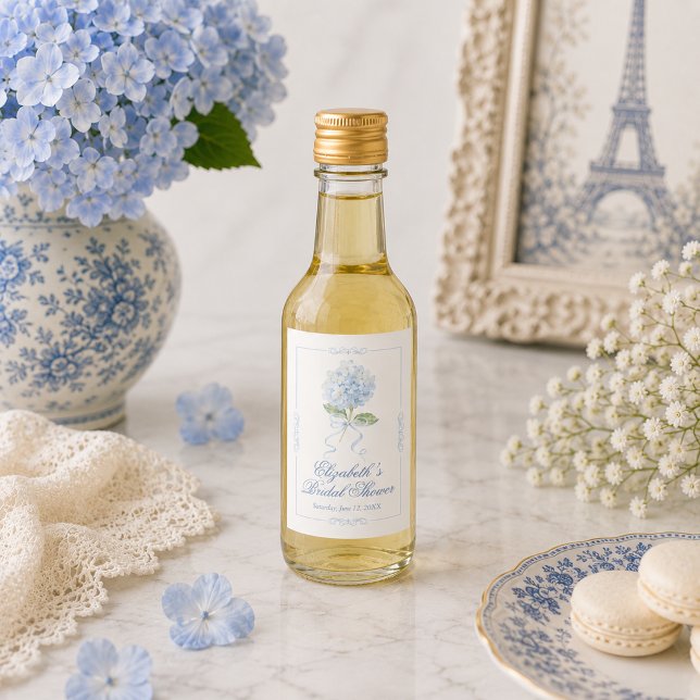 Étiquette de vin miniature élégante hydrangea bleu (Elegant Blue Hydrangea Bridal Shower Mini Wine Label)