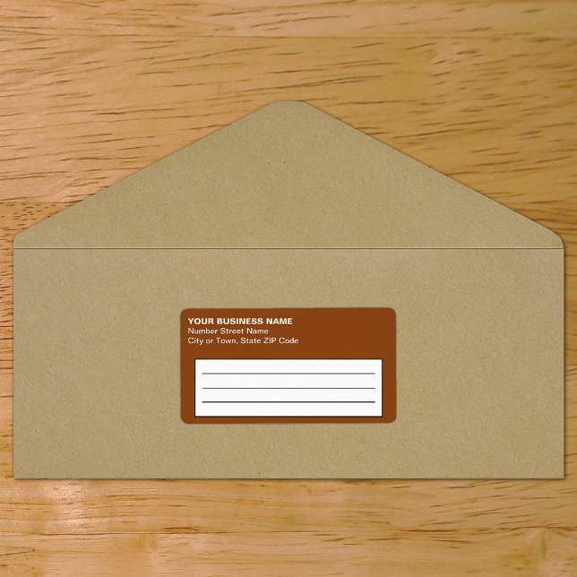 Étiquette d'expédition professionnelle Brown texte (Plain text brown business shipping label on envelope)