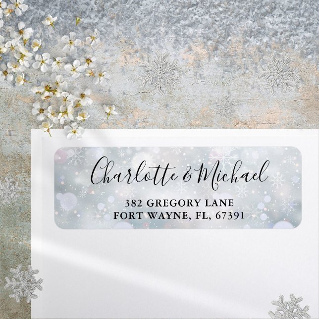 Étiquette Écriture de flocons de neige d'hiver Adresse de re (Winter Snowflakes Script Wedding Return Address Label)