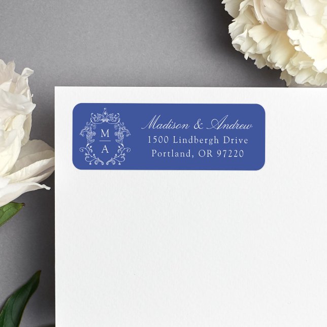Étiquette Élégant blason bleu monogramme adresse de mariage (Créateur téléchargé)