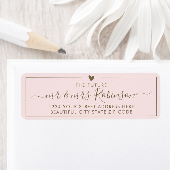 Étiquette Elegant Blush Gold Script Mariage Adresse de retou (En situation)