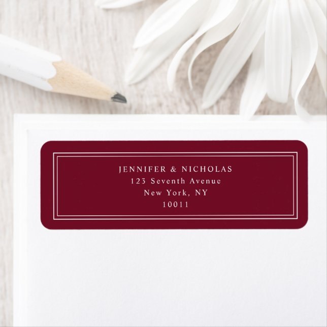 Étiquette Elegant Burgundy Wedding Return Address (En situation)