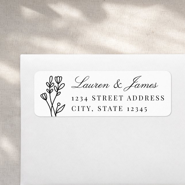 Étiquette Élégant Floral Couple Names Mariage Adresse de ret (Créateur téléchargé)