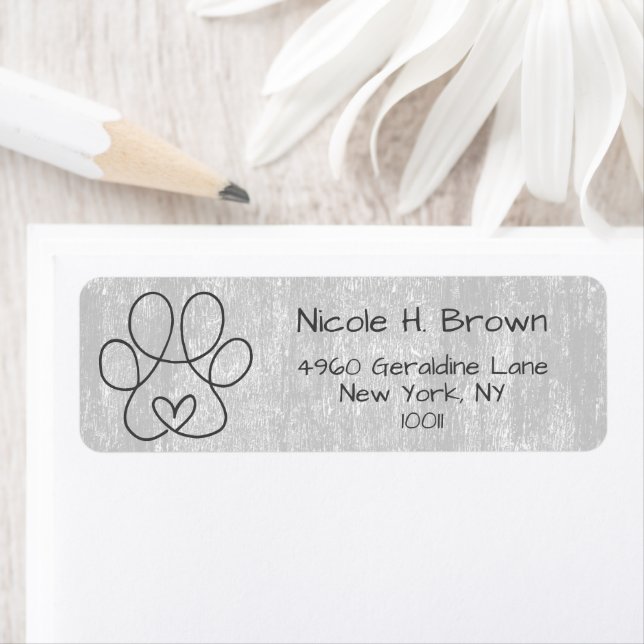 Étiquette Élégant gris argenté Paw avec coeur Adresse de ret (En situation)