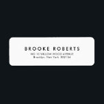 Étiquette Élégant minimaliste simple Mariage moderne<br><div class="desc">Simple minimaliste noir et blanc Mariage moderne étiquette de adresse. S'il vous plaît trouver d'autres modèles et variantes de mon magasin "blissweddingpaperie". Et n'hésitez pas à me contacter pour plus de personnalisation ou de correspondance d'articles.</div>