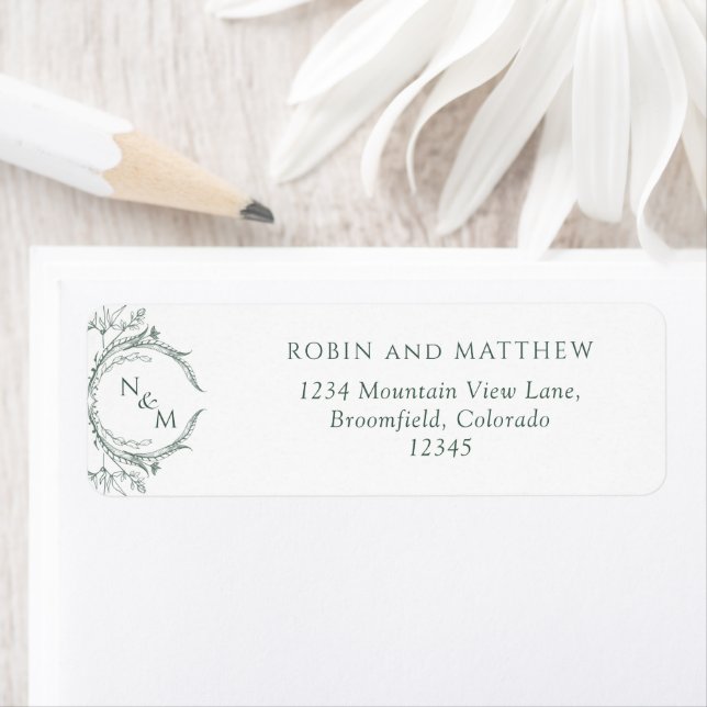 Étiquette Élégant Monogramme Vert Mariage Adresse de retour (En situation)