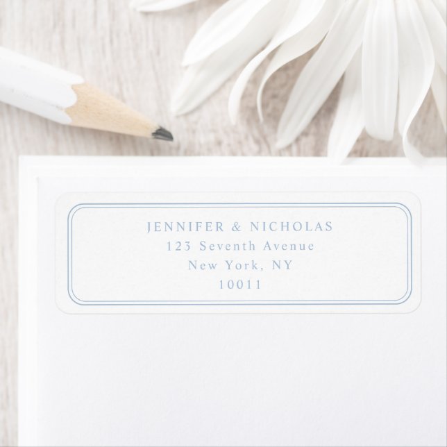 Étiquette Elegant Powder Blue Wedding Return Address (En situation)
