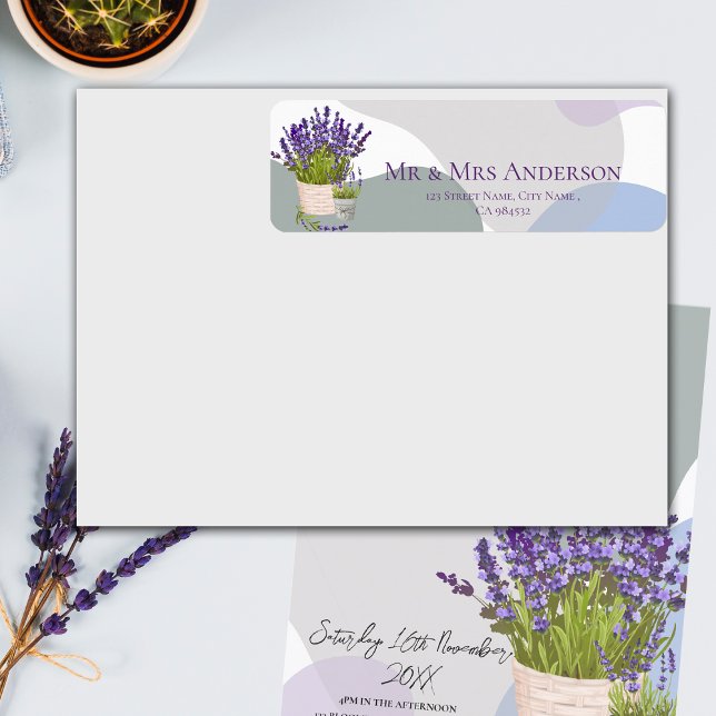 Étiquette Élégante Purple Lavender Flowers Adresse Mariage (Elegant Purple Lavender Flowers Wedding Address Label)