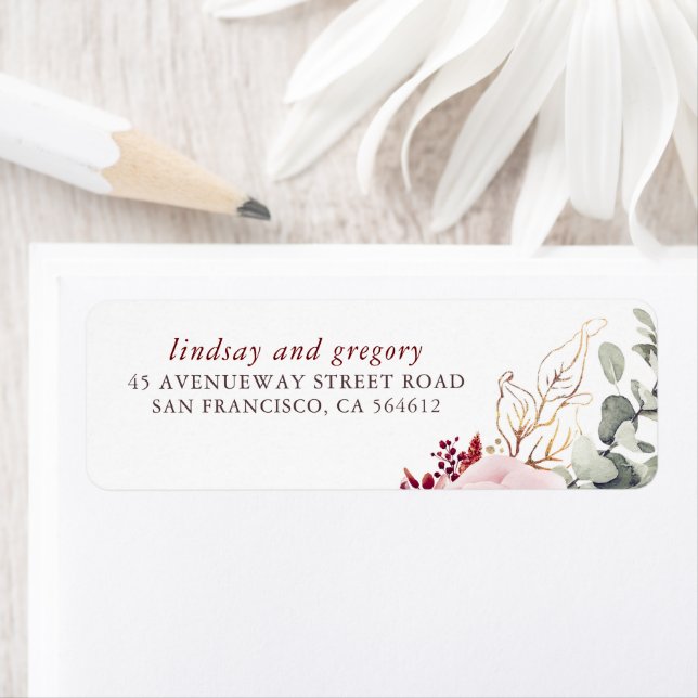 Étiquette Élégantes Fleurs Terres de Bourgogne Rouge (En situation)